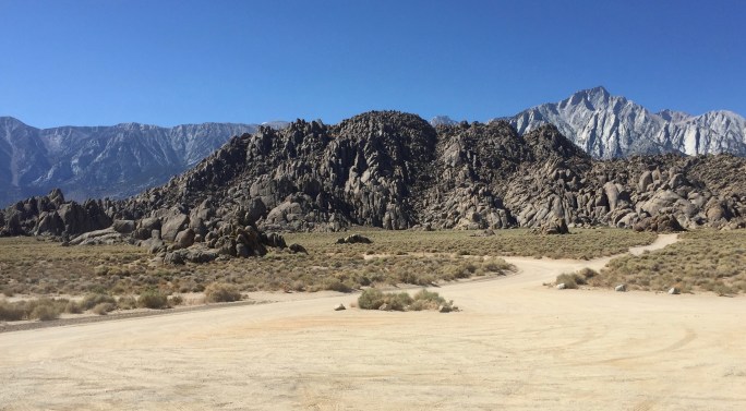 It's easy to wander the Alabama Hills area on the dirt roads.
