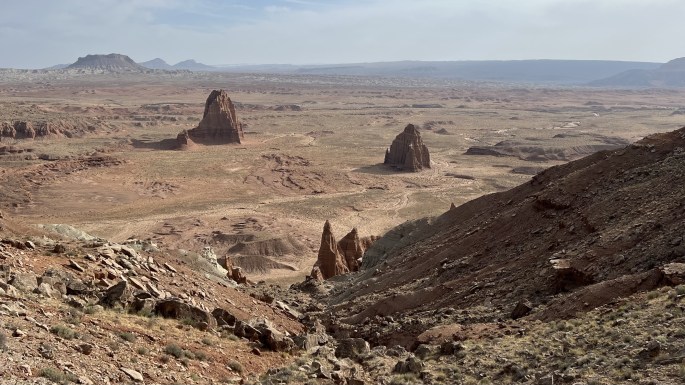 A11C6B30-3DE4-42B7-929E-3453C53DEA95_1_201_a